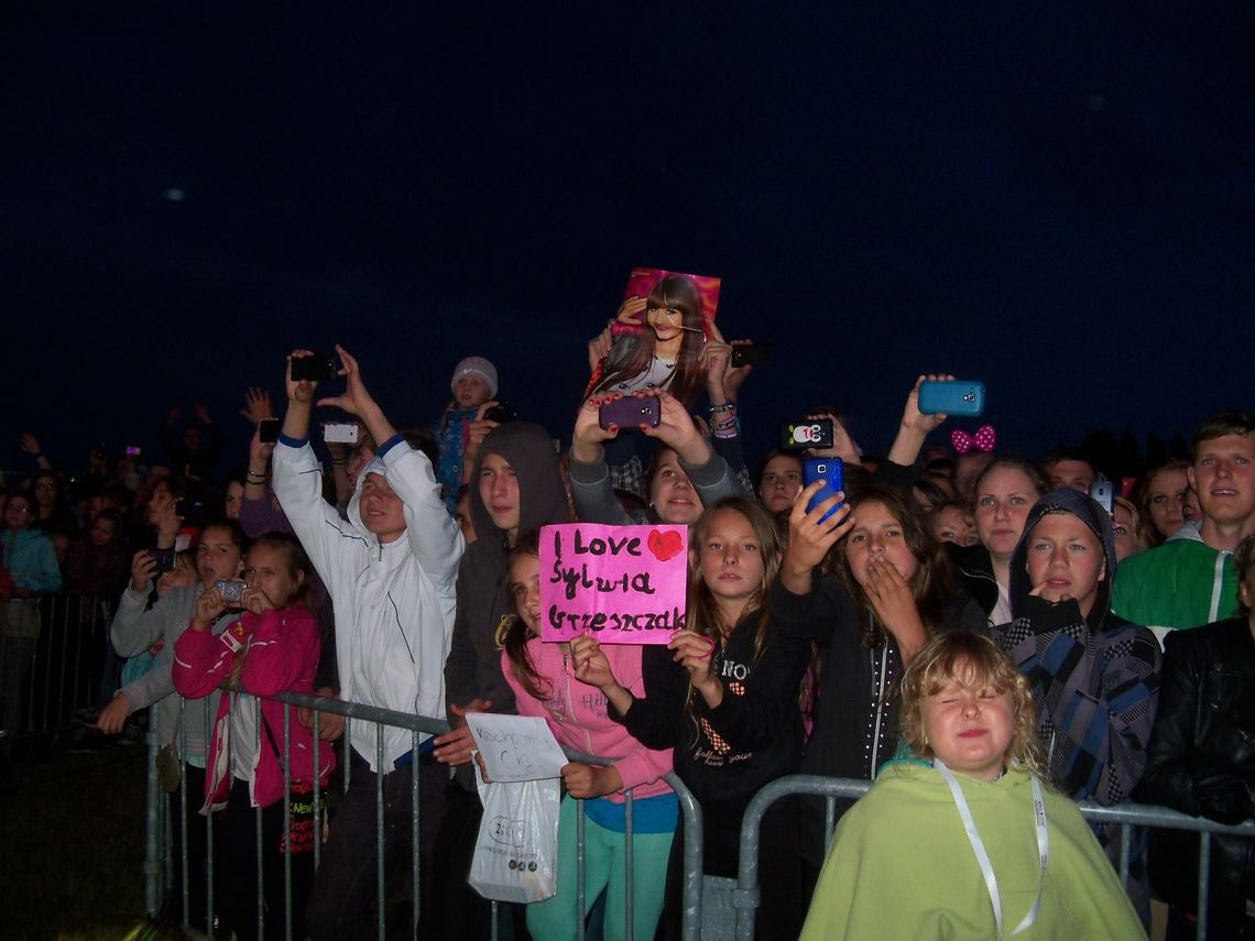 Za nami weekend pełen wrażeń. Sylwia Grzeszczak zagrała dla tczewian Za nami weekend pełen wrażeń. Sylwia Grzeszczak zagrała dla tczewian