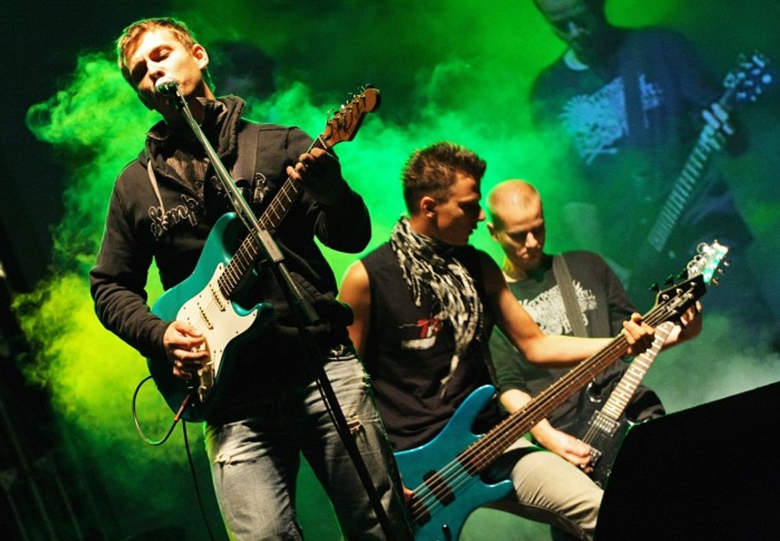 Zagrają o 6000 zł. W hołdzie Obywatelowi G.C. In Memoriam IX Festiwal Grzegorza Ciechowskiego Zagrają o 6000 zł. W hołdzie Obywatelowi G.C. In Memoriam IX Festiwal Grzegorza Ciechowskiego