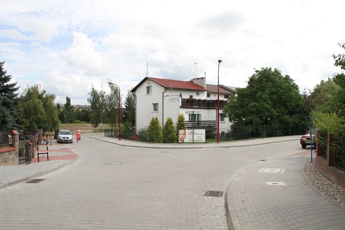 Zakończyła się przebudowa ul. B. Sychty oraz ul. W. Pola. Zakończyła się przebudowa ul. B. Sychty oraz ul. W. Pola.