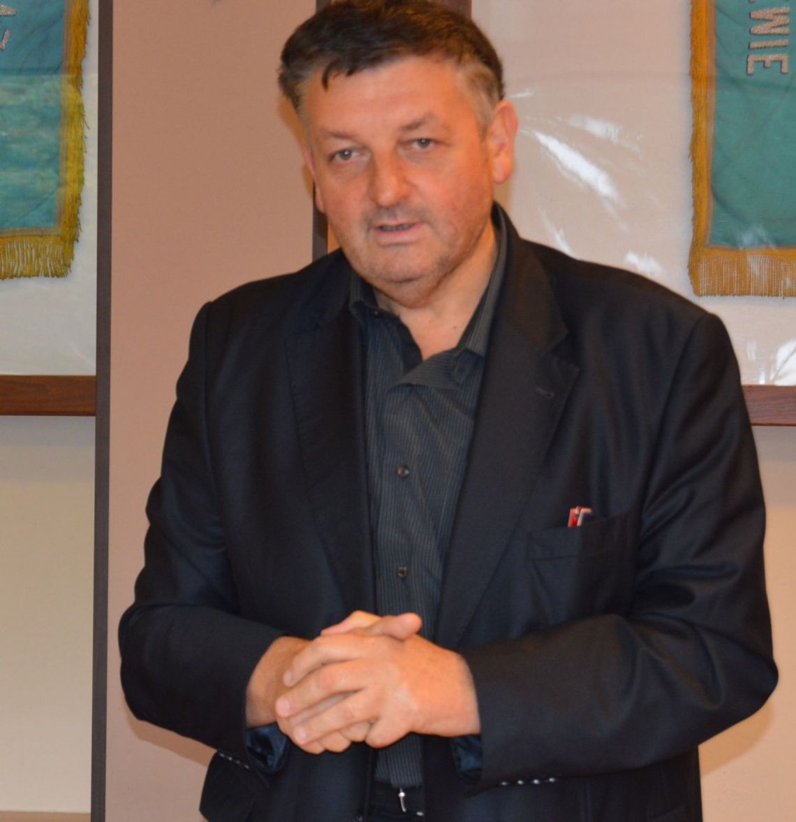 Zamek odgradza się od Mikrostyku. Będzie nowa droga za 1,6 mln zł Zamek odgradza się od Mikrostyku. Będzie nowa droga za 1,6 mln zł