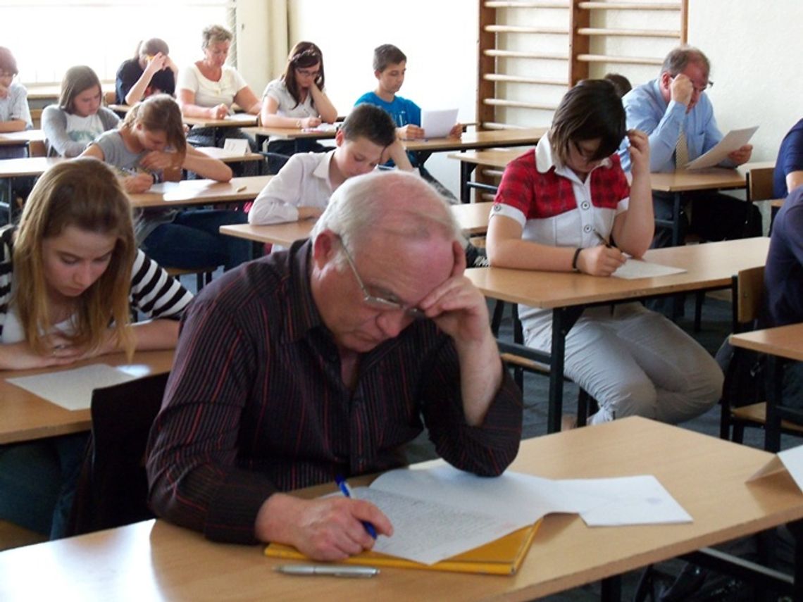 Zaroiło się od hultajów i chłystków Zaroiło się od hultajów i chłystków