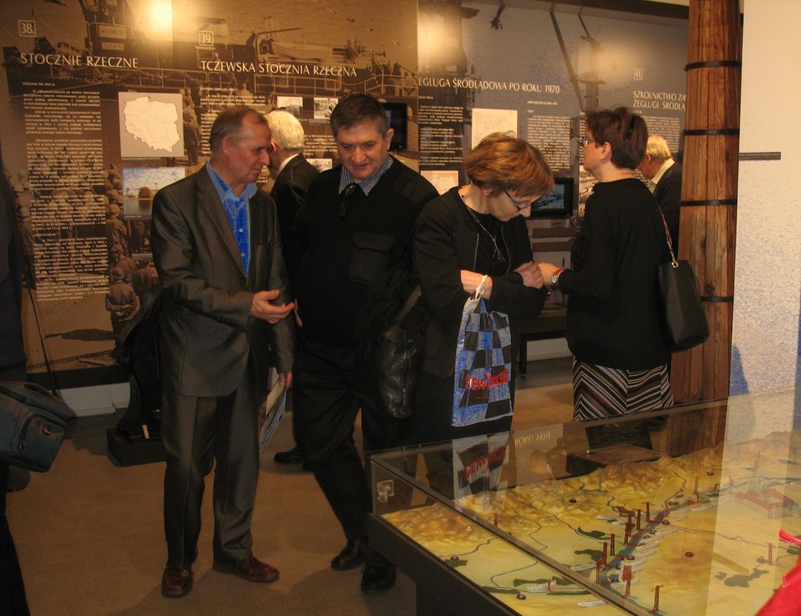 (ZDJĘCIA) Czasy żeglugi parowej, działań flot wojennych - to wszystko do zobaczenia na nowej wystawie w Muzeum Wisły (ZDJĘCIA) Czasy żeglugi parowej, działań flot wojennych - to wszystko do zobaczenia na nowej wystawie w Muzeum Wisły