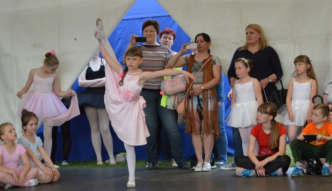 (ZDJĘCIA) Festyn na bulwarze! Auto prezydenta poszło za 3,6 tys. zł