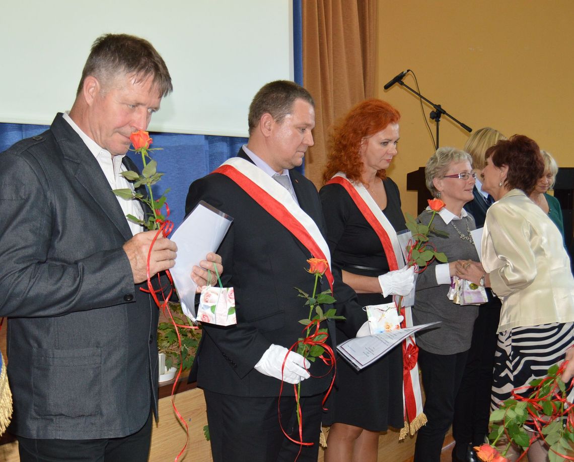 (ZDJĘCIA) Nauczyciele świętowali! Jubileusz 110-lecia ZNP (ZDJĘCIA) Nauczyciele świętowali! Jubileusz 110-lecia ZNP