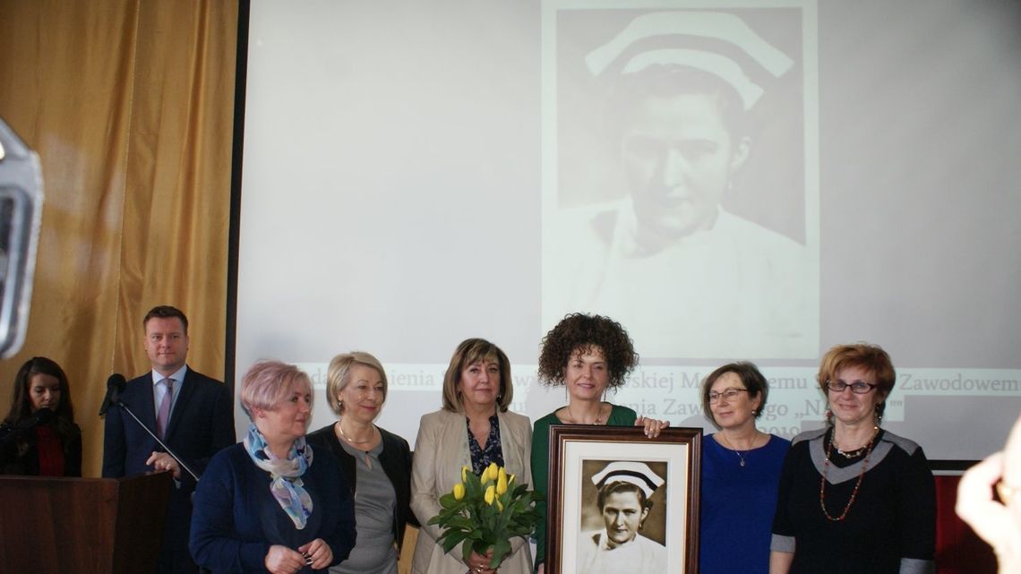 (ZDJĘCIA) Tczewski "Medyk" z nowym patronem. Otwarto Izbę Tradycji Pielęgniarek (ZDJĘCIA) Tczewski "Medyk" z nowym patronem. Otwarto Izbę Tradycji Pielęgniarek