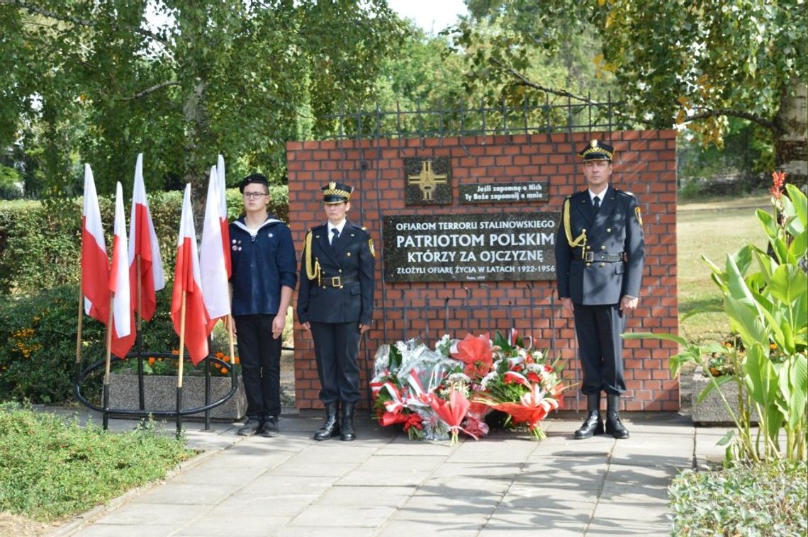 (ZDJĘCIA) Uroczystości 79. rocznicy napaści sowieckiej na Polskę w Tczewie