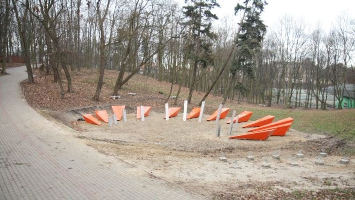 Zegar słoneczny w Tczewie - zmarnowane pieniądze?