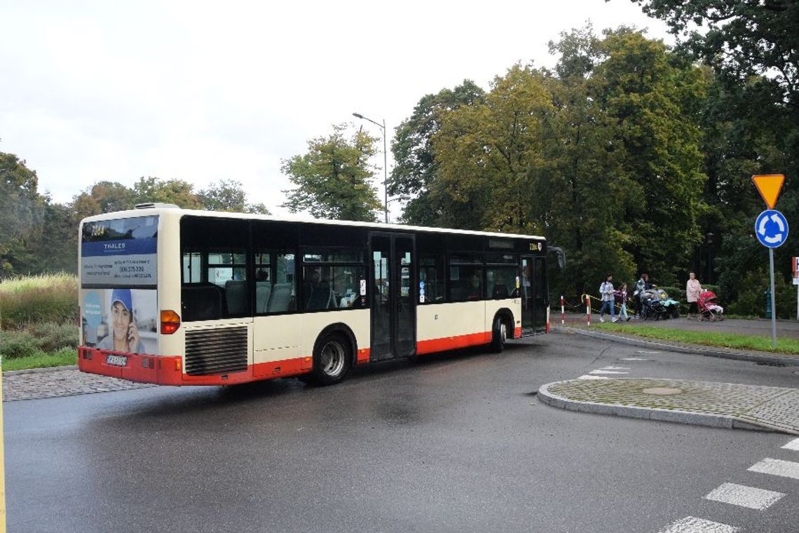 ZOBACZ KOREKTĘ ROZKŁADU! Podajemy zmiany w kursowaniu autobusów miejskich
