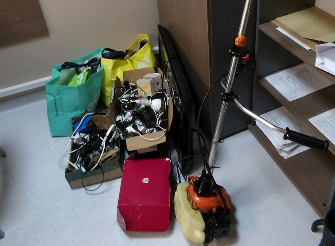 ZROBIŁEM MIESZKANIÓWKĘ – chwalił się sprawca po okradnięciu dwóch domków letniskowych