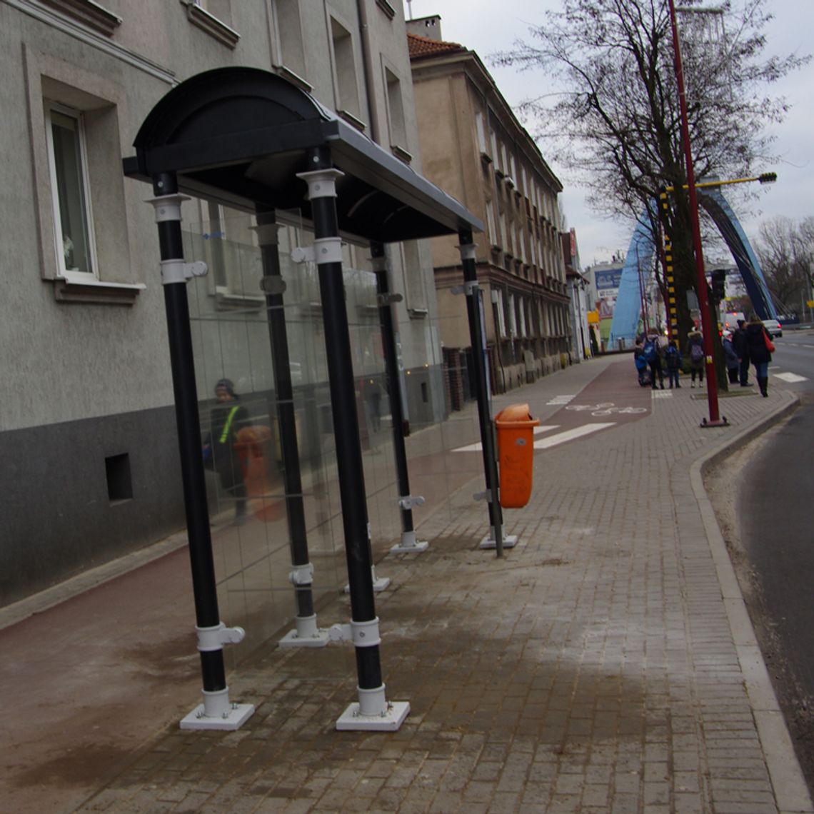 ZUK rusza z wymianą wiat przystankowych. Będą na styl retro ZUK rusza z wymianą wiat przystankowych. Będą na styl retro