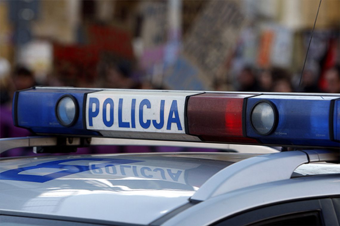 Zwłoki 58-latka znalezione w mieszkaniu Zwłoki 58-latka znalezione w mieszkaniu