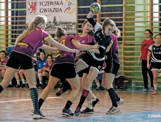 Sambor Tczew - SPR Gdynia 1/8 Mistrzostwa Polski Juniorek w piłce ręcznej w Tczewie fot (tt)