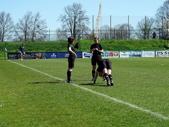 Ekstraliga w Tczewie. Efektowny strzał Magdaleny Sobal  Pogoń bez punktu po wyrównanym meczu