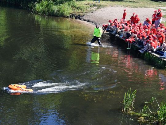 Odwiedziliśmy Młodzieżowe Drużyny Pożarnicze w Tleniu na Kociewiu. Obozowicze miło spędzają czas, ale uczą się też wielu przydatnych rzeczy Odwiedziliśmy Młodzieżowe Drużyny Pożarnicze w Tleniu na Kociewiu. Obozowicze miło spędzają czas, ale uczą się też wielu przydatnych rzeczy
