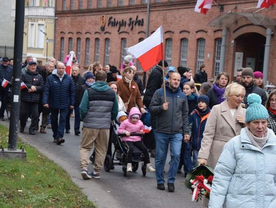 Święto Niepodległości 11 Listopada. Apel: Wyciszmy spory i kłótnie, bo Polska jest najważniejsza!