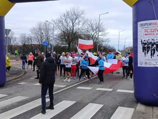 [ZDJĘCIA] Kolejny raz pobiegli i oddali cześć Żołnierzom Wyklętym