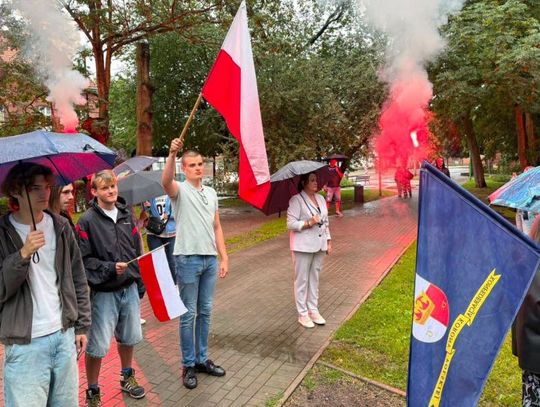 82. rocznica wybuchu Powstania Warszawskiego. 1.08.1944 Pamiętamy !